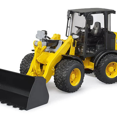 BRUDER #02486 CAT Wheel Loader NEW!