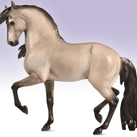 BREYER HORSES #1885 Traditional Cossaco - Lusitano NEW!