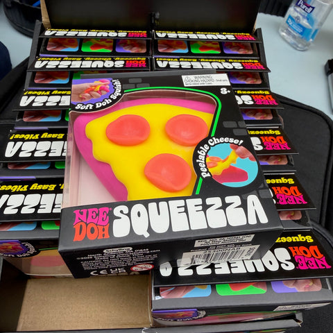 Nee-Doh SQZND Squeezza Pizza NEW!