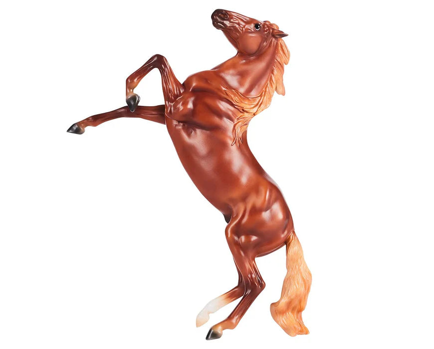 Breyer Freedom Series #10609 Chestnut Mustang - Brand New!