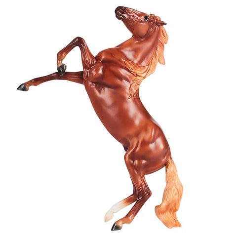 Breyer Freedom Series #10609 Chestnut Mustang - Brand New!